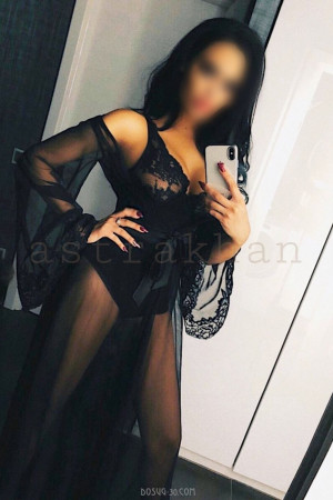 Escort girl A D E L Y A 