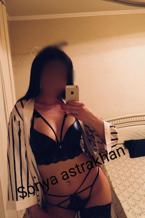Escort girl Sonya Real