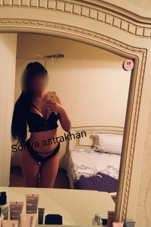 Escort girl Sonya Real