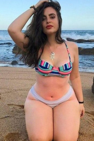 Escort girl Зарина